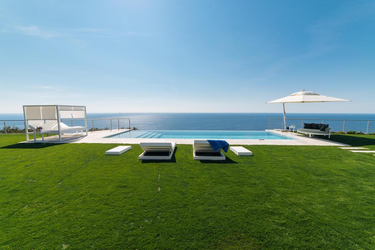 Villa Sabrina Riviera Dei Fiori A Picco Sul Mare Con Piscina Privata ,Wellness & Spa Imperia Luaran gambar