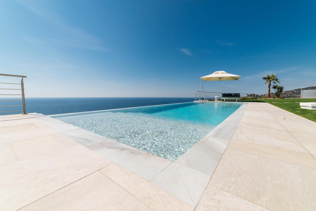Villa Sabrina Riviera Dei Fiori A Picco Sul Mare Con Piscina Privata ,Wellness & Spa Imperia Luaran gambar