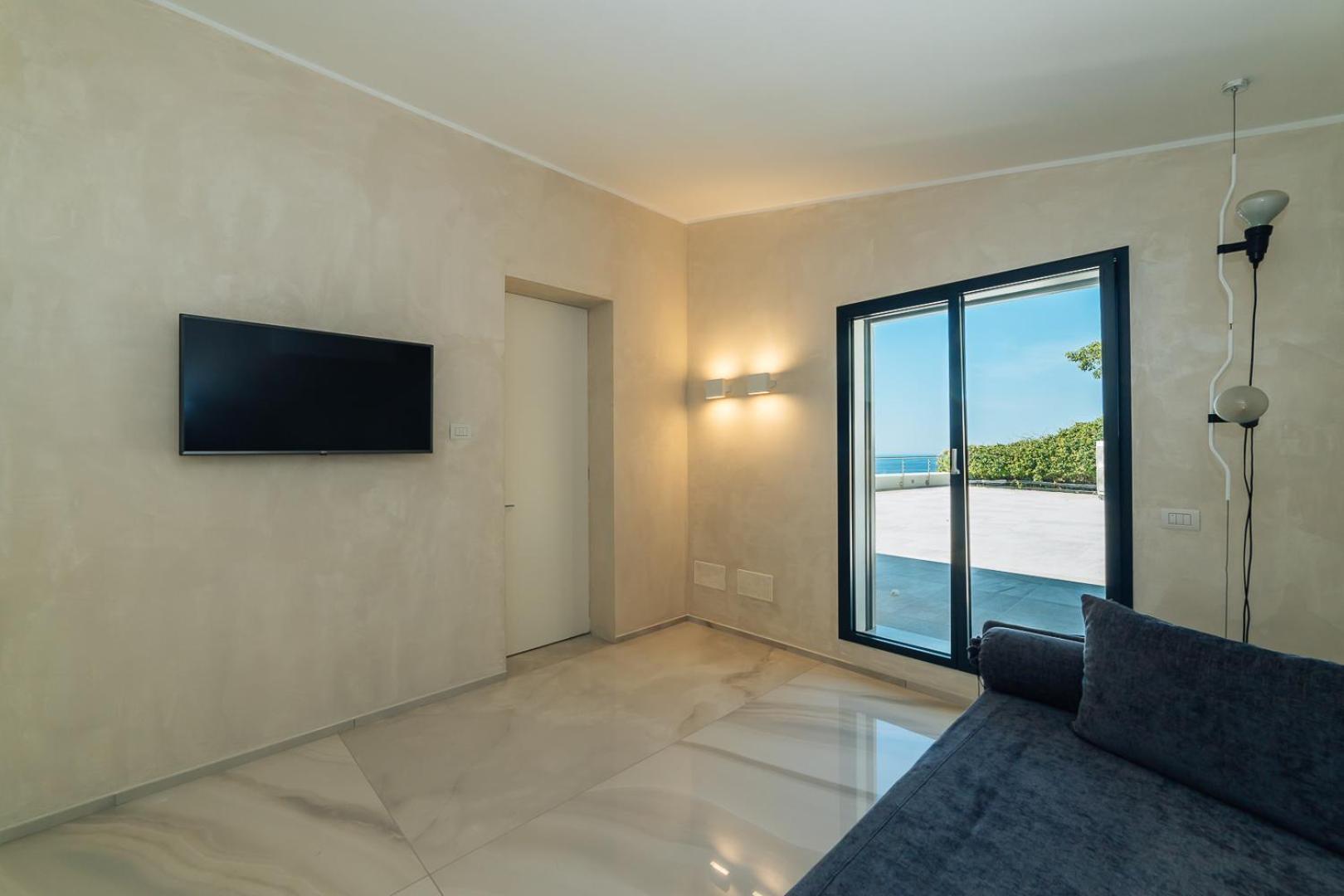 Villa Sabrina Riviera Dei Fiori A Picco Sul Mare Con Piscina Privata ,Wellness & Spa Imperia Luaran gambar